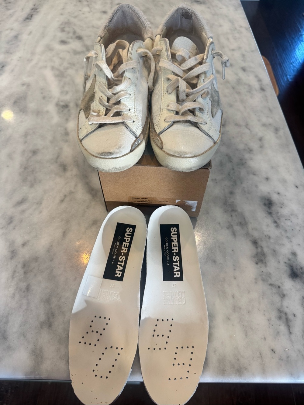 Golden Goose Women’s White Leather Sneakers with Gray Star Accent 37 - Picture 5 of 8